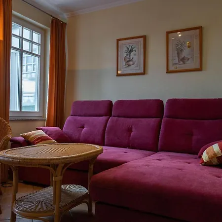Villa-laetitia-fewo-16-strandnah-balkon Binz