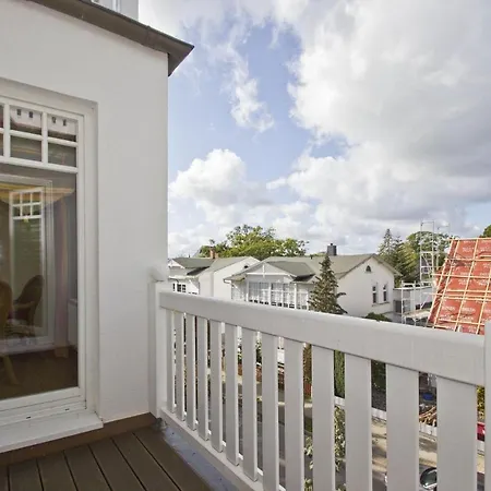 Villa-laetitia-fewo-16-strandnah-balkon Διαμέρισμα Binz